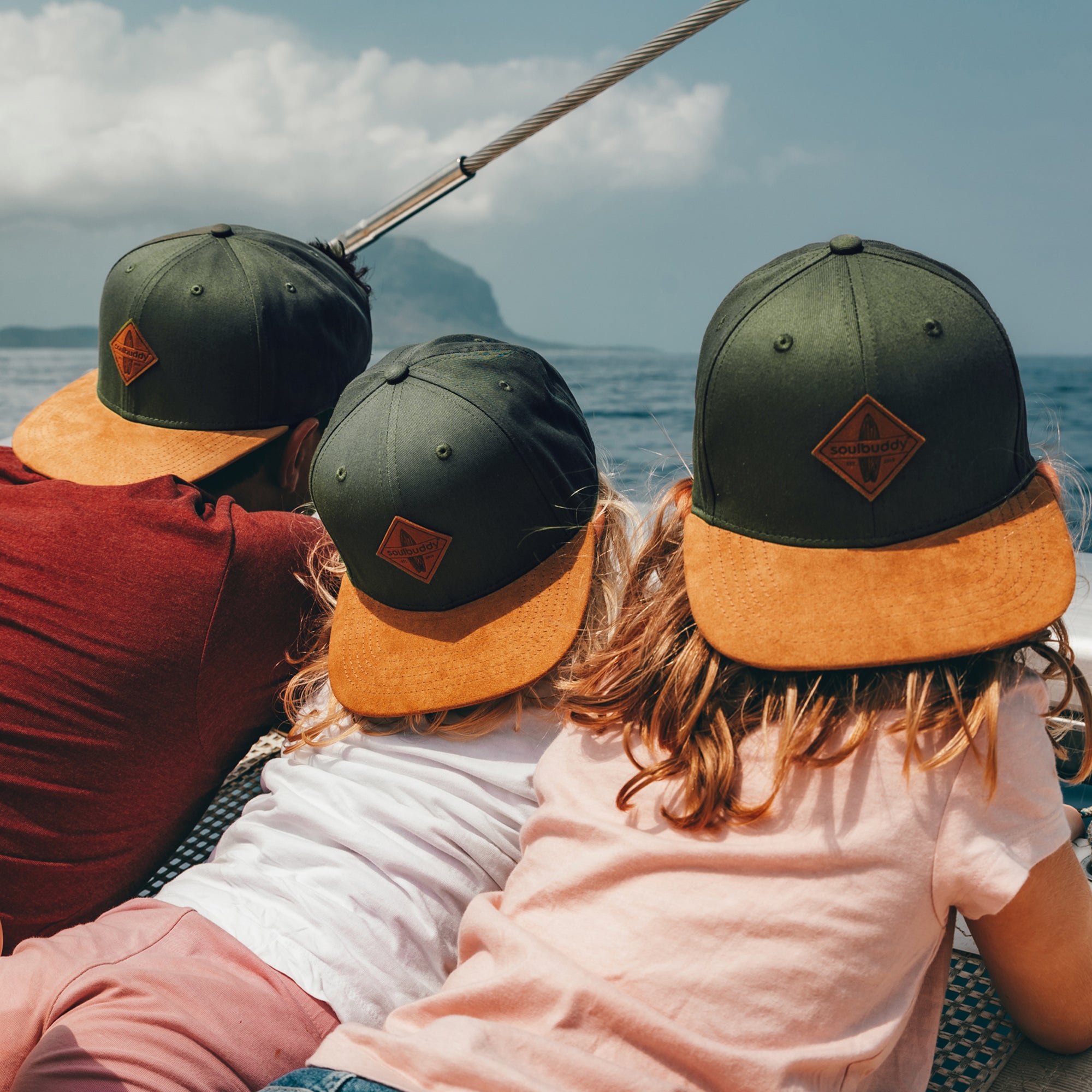 FAMILY Snapback Caps Set of 3