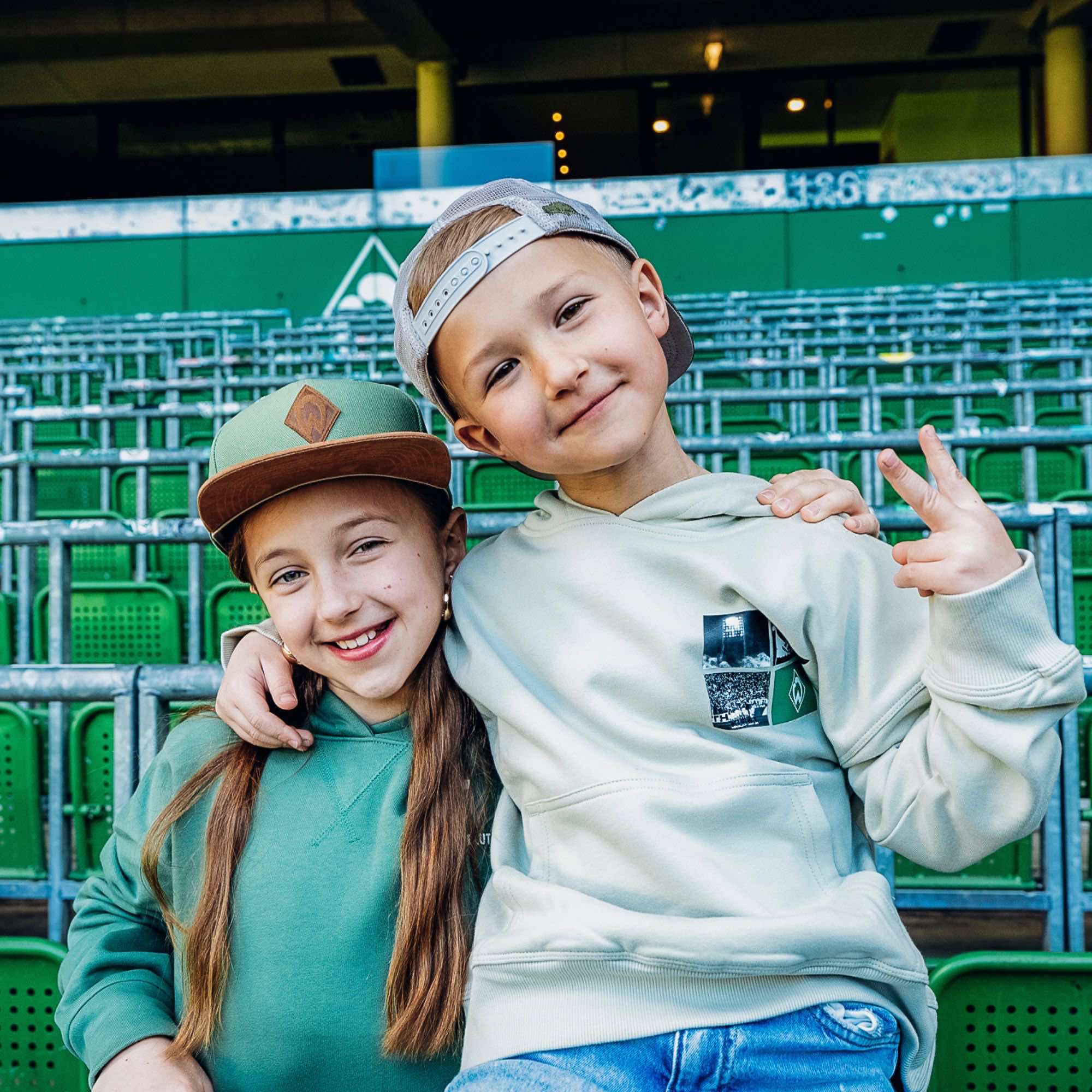 FAMILY Trucker Caps Set of 3
